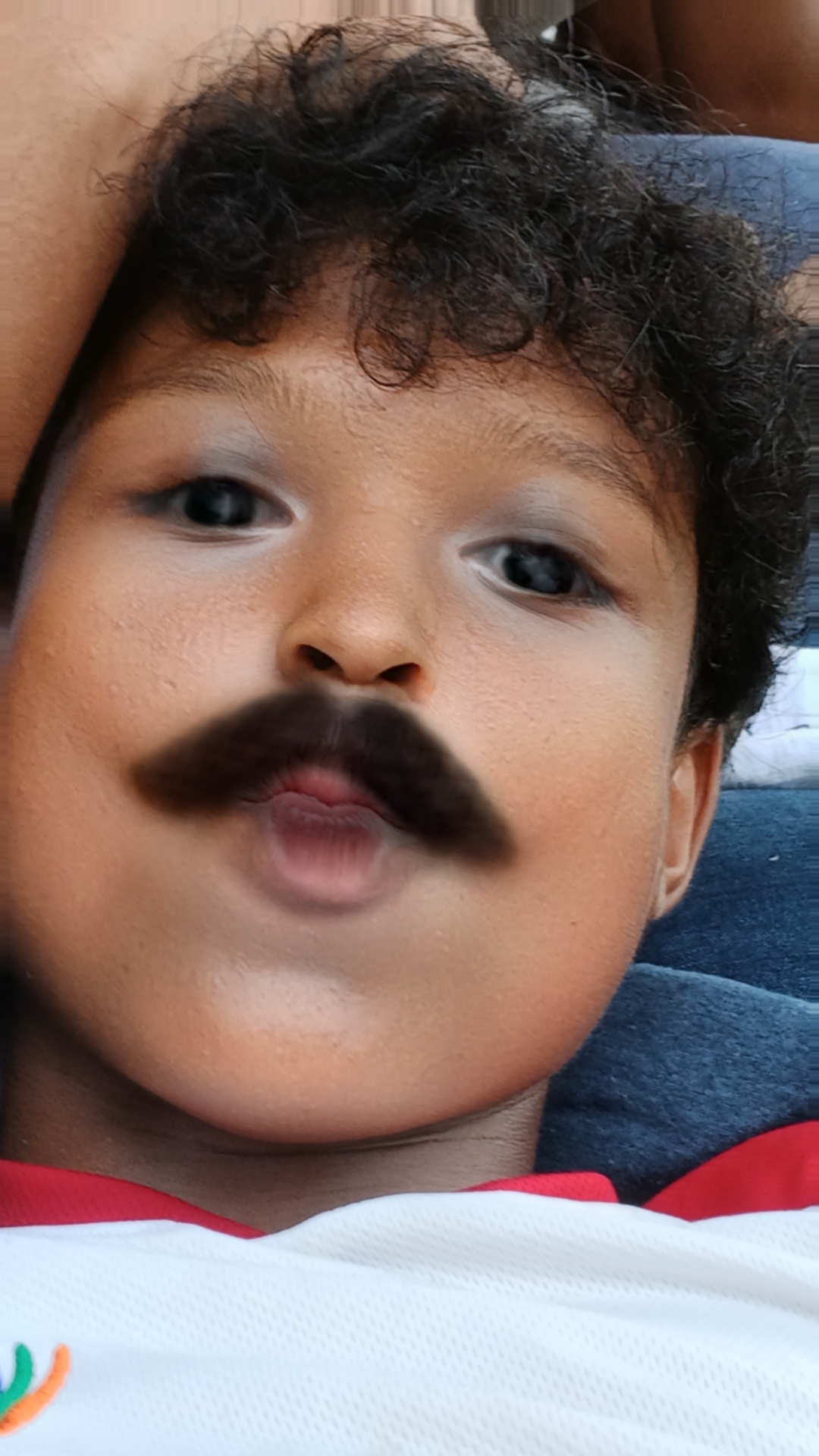 GunsLol profile picture for @maybe