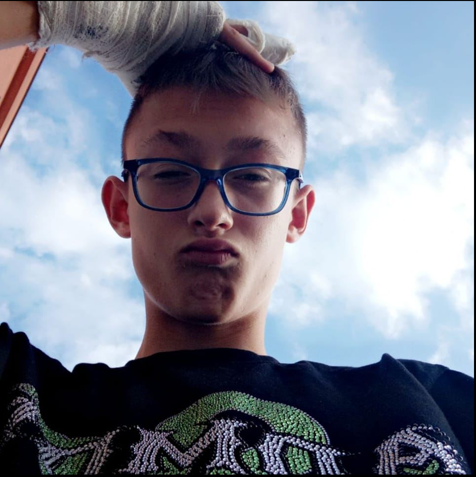GunsLol profile picture for @smerfik