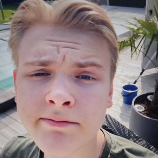 GunsLol profile picture for @seaman