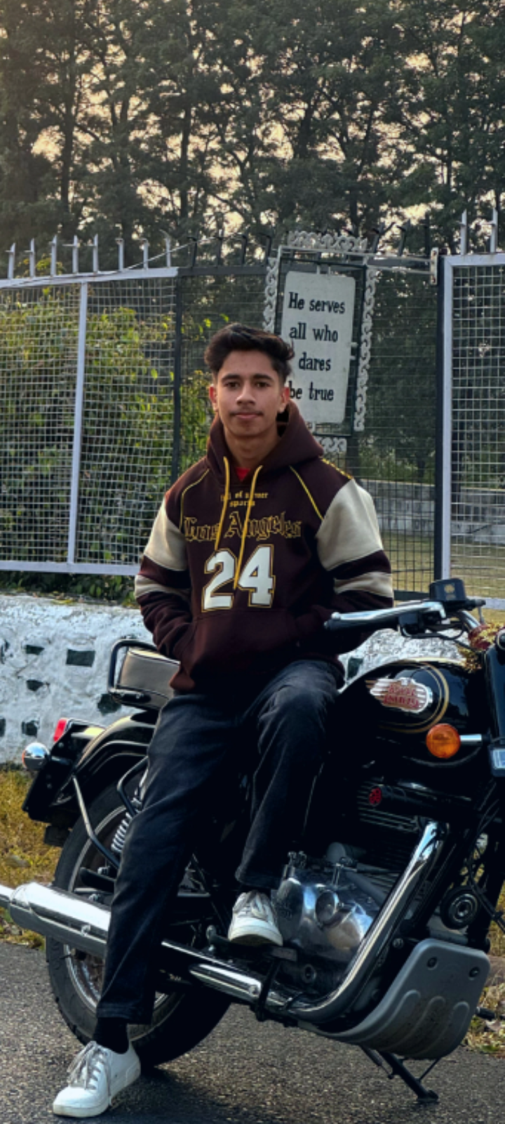 GunsLol profile picture for @pankaj