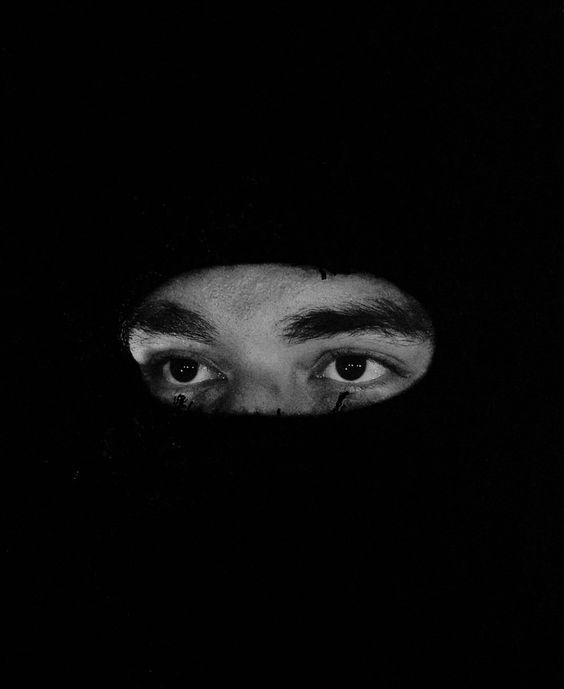 GunsLol profile picture for @waif