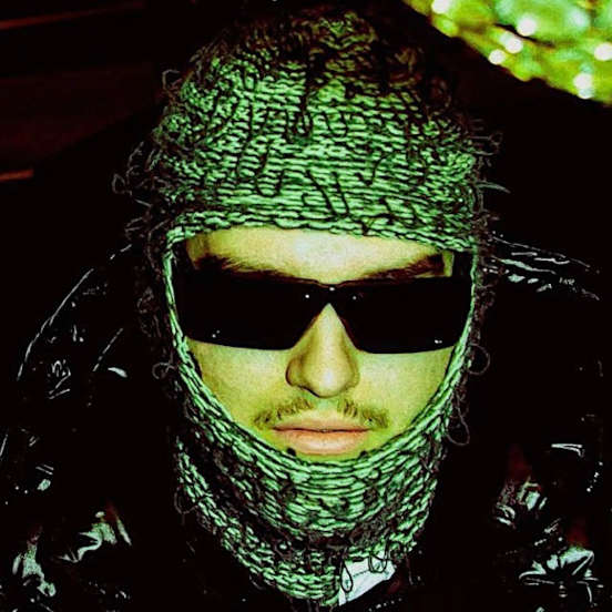 GunsLol profile picture for @var
