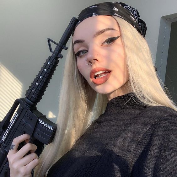 GunsLol profile picture for @bugger